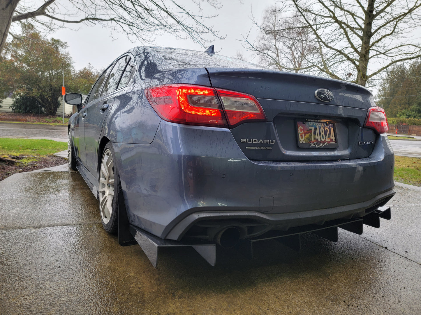 2015-2019 Subaru Legacy Rear Diffuser V1
