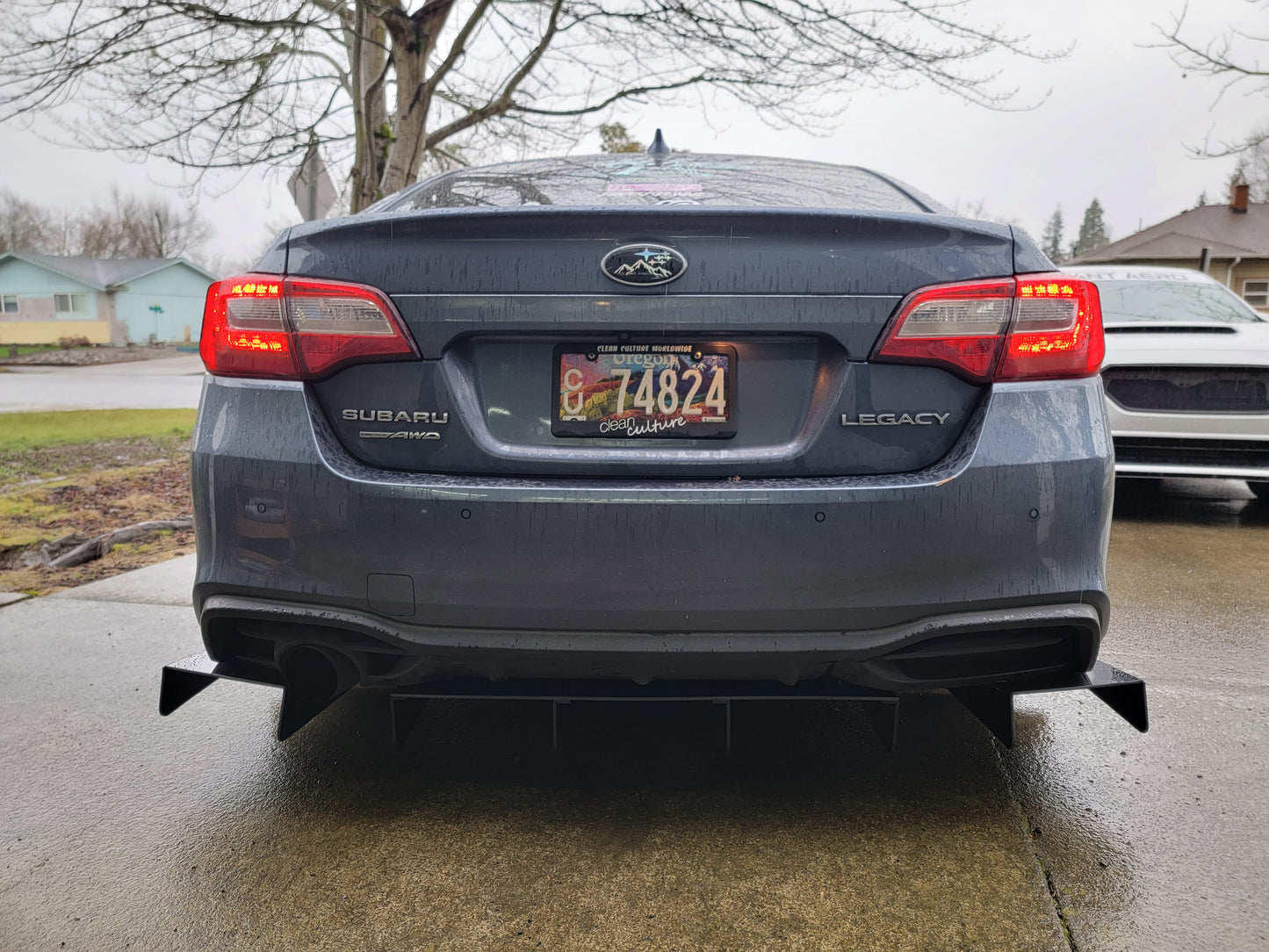 2015-2019 Subaru Legacy Rear Diffuser V1